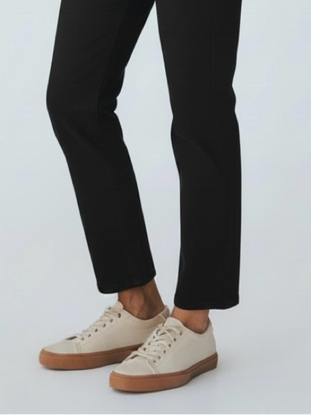 NIB FRYE Gia Women Low Top Lace-up Leather Ivory Gum Sole Sneakers– Size 7.5